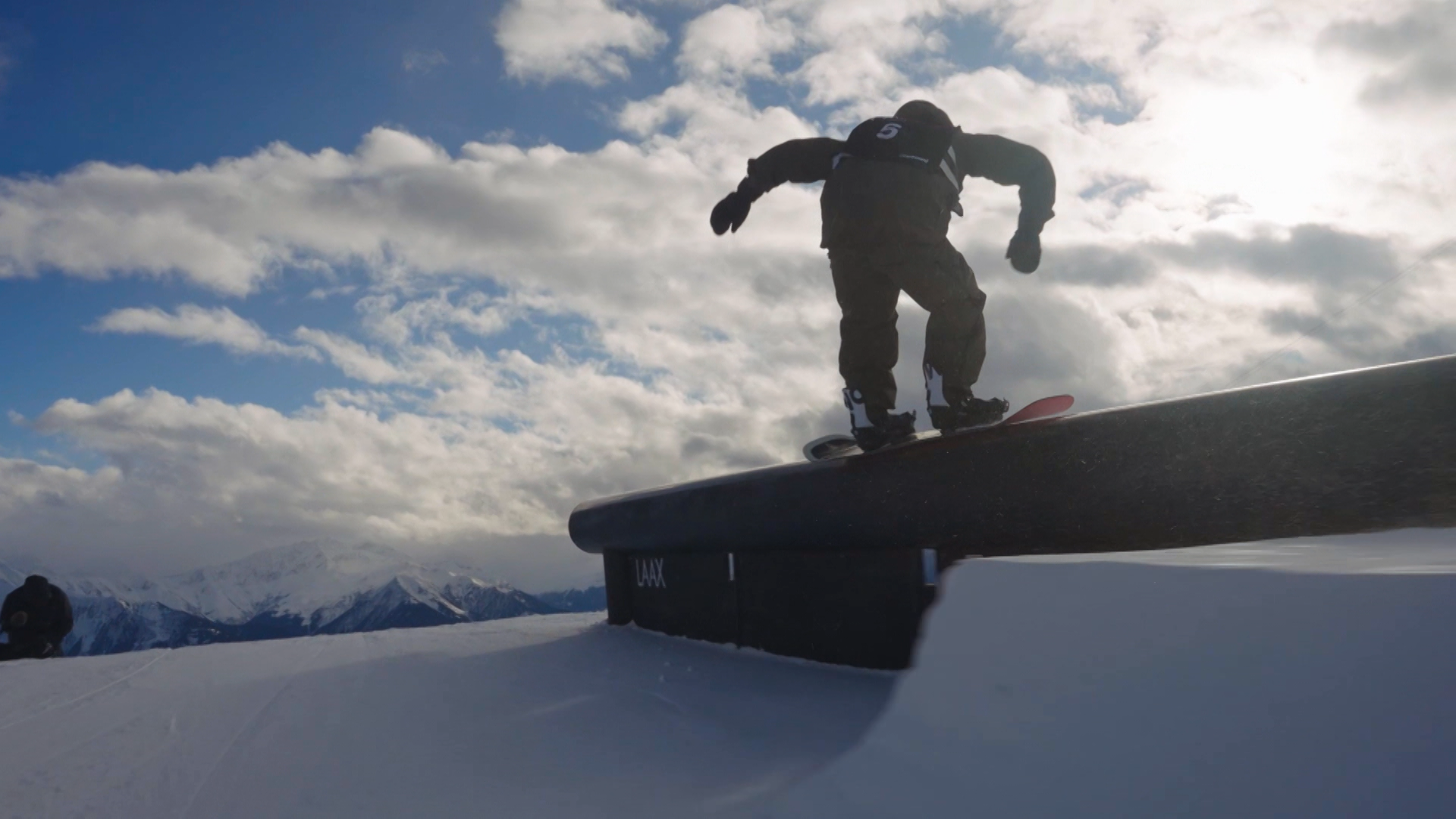 Snowboard­landslaget — Viaplay